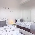 Veronique 4 Mit Whirlpool By Interhome
