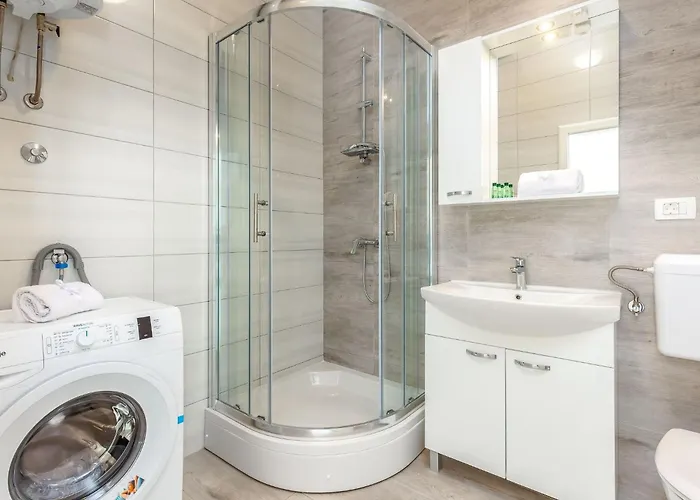Appartamento Veronique 4 Mit Whirlpool By Interhome